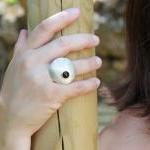 Sterling silver ring with o..